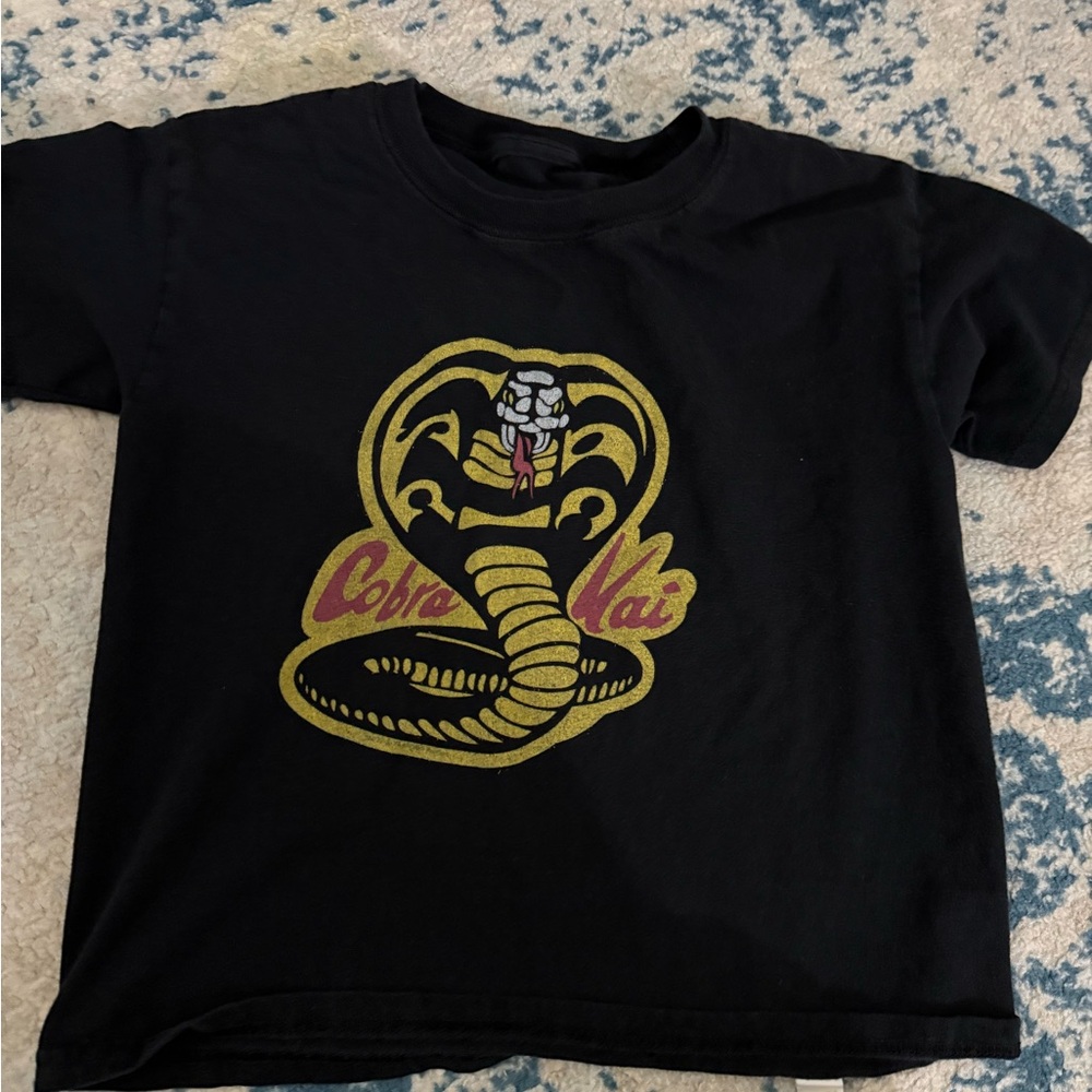 Cobra Kai boys size 5 black tee